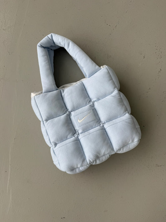 Everyday Baby Blue Puffer Bag
