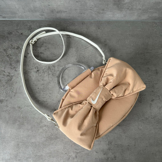Bow Majesty Beige